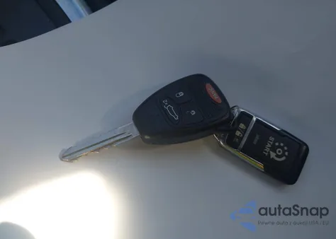 2012 Dodge Avenger Sxt z USA, uszkodzony, nr VIN 1C3CDZCB0CN290853